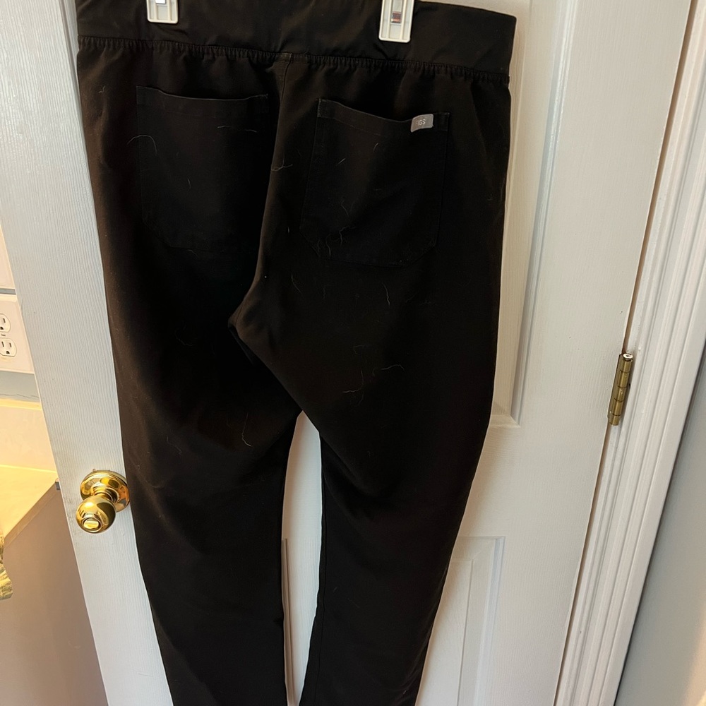 Black Livingston basic scrub pant